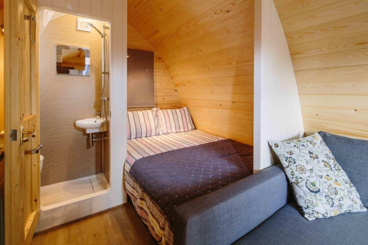Hotel Campion Glamping Pod à Cheltenham Extérieur photo