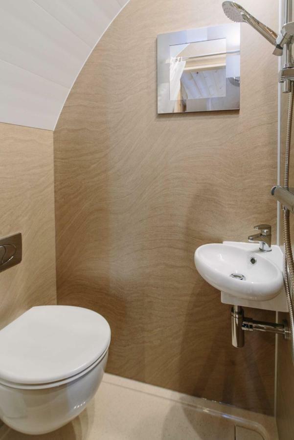 Hotel Campion Glamping Pod à Cheltenham Extérieur photo